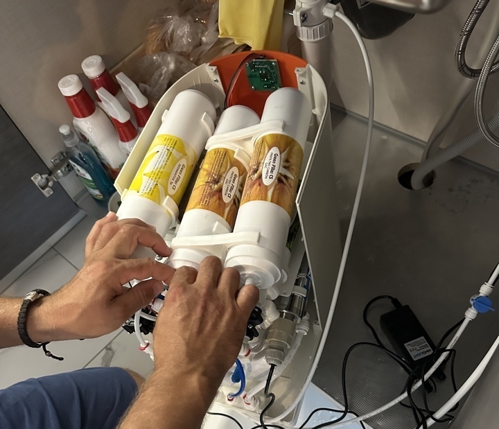 Установка фильтров обратного осмоса в спб Фильтр для питьевой воды