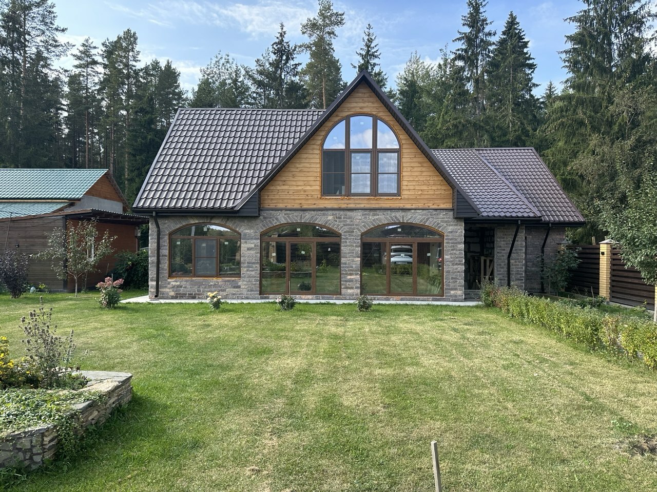 Строительство и капитальный ремонт дома СПб и Лен обл Капитальный ремонт дома